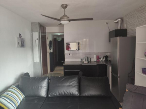 Almuñécar Precioso Estudio Chinasol reformado con dormitorio, Almunecar
